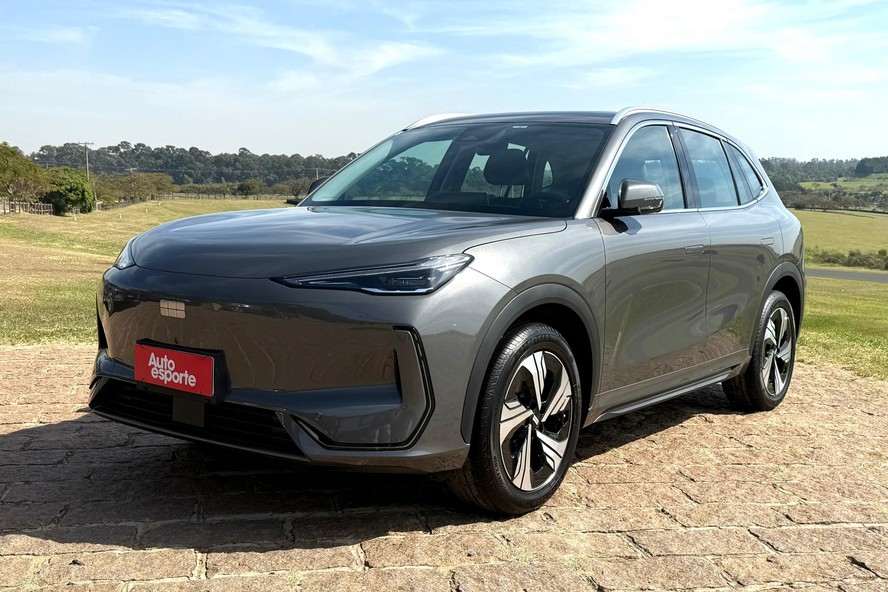Geely EX5 chega ao país em duas versões com preços promocionais até o fim do mês
