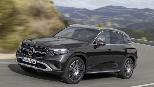 Mercedes-Benz GLC 2024 chega ao Brasil com novo visual, versão AMG e motor híbrido leve