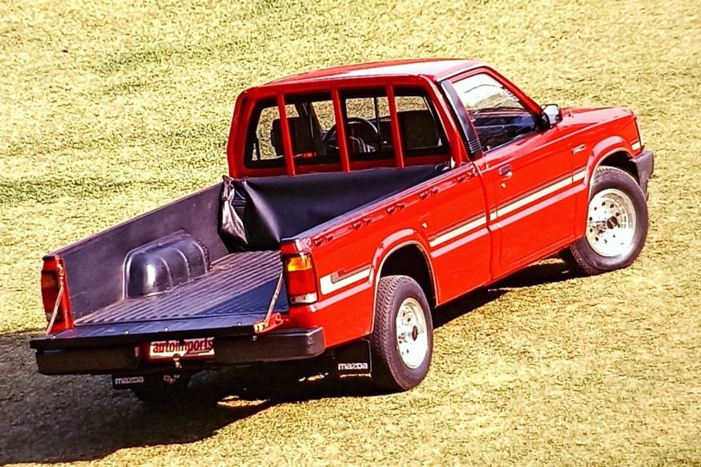 Mais espaço na Mazda, mas 100 kg a menos de capacidade — Foto: Foto: : Auto News Brasil/Acervo MIAU