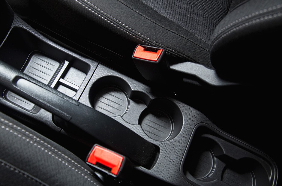Novo Ford Ka 2015 (<a href="http://revistaautoesporte.autonewsbrasil.webbfinanceiro.com/Analises/noticia/2014/07/novo-ford-ka-globalizado-para-atacar.html"> saiba mais</a>)