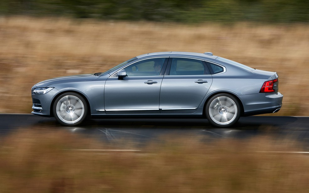 Volvo S90 — Foto: Divulgação