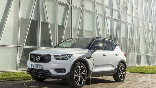 Teste: Volvo XC40 híbrido anda como esportivo e faz 24 km/l, mas não é feito de cristal