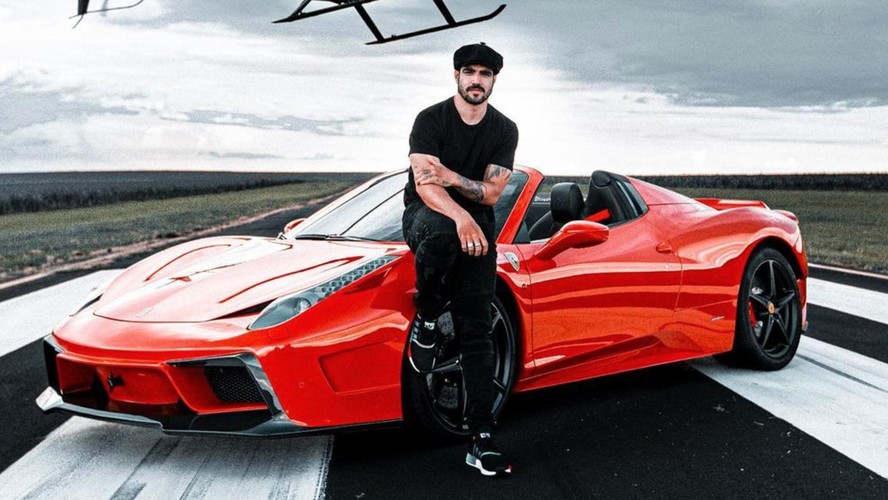 Ferrari 458 Spyder de Caio Castro