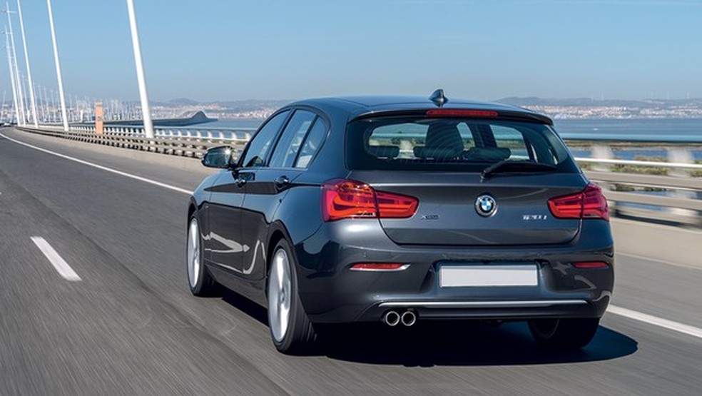 BMW 120i Sport GP ActiveFlex (Foto: Divulgação) — Foto: Auto Esporte