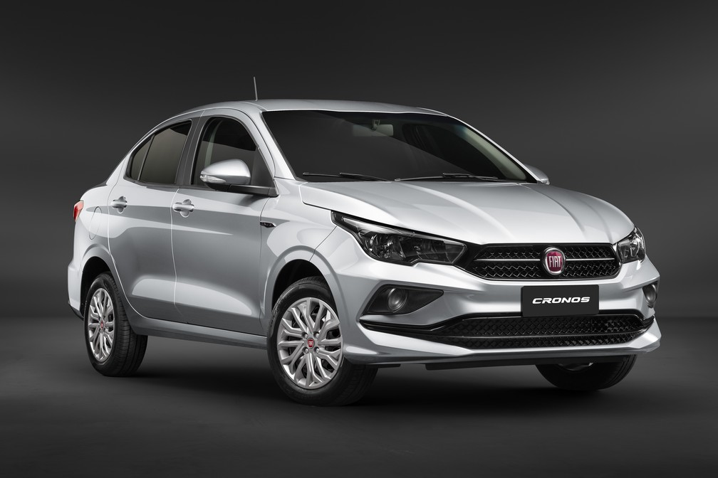 Fiat Cronos Drive 1.8 automático — Foto: Divulgação/Fiat