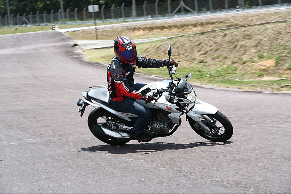 Honda CB 250 Twister 