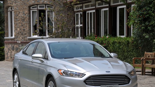 Ford define recall para problema no freio de estacionamento do Fusion