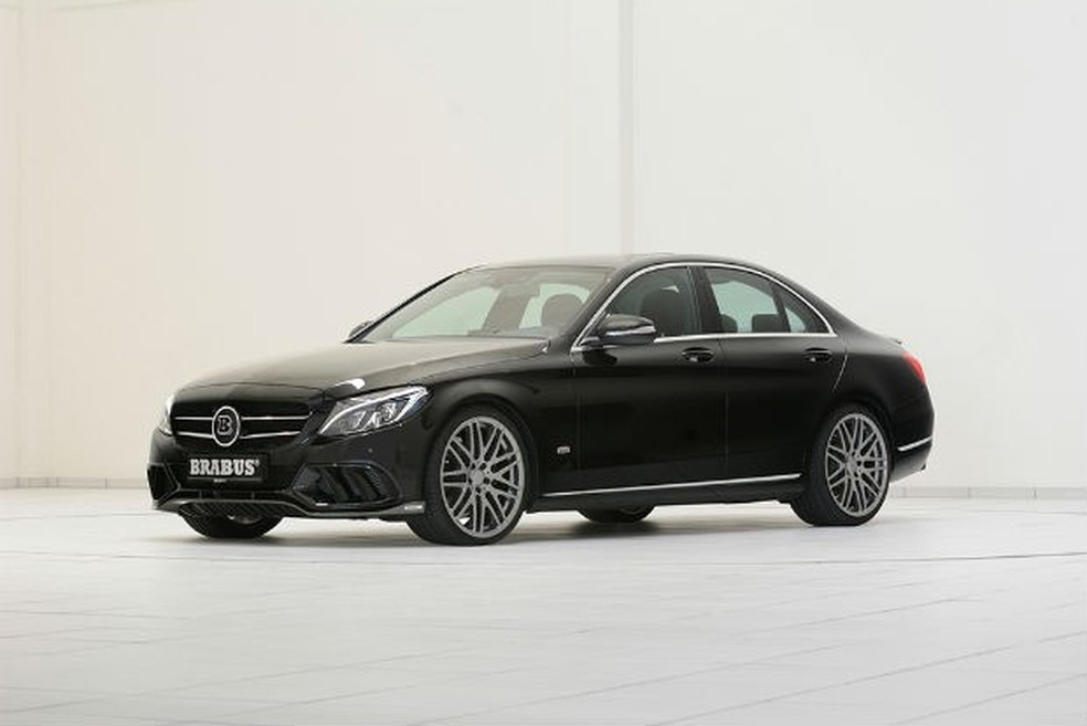 Mercedes C180 Brabus (Foto: Divulgação) — Foto: Auto Esporte