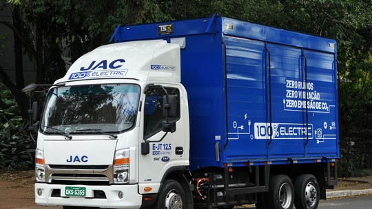 Caminhão elétrico da JAC é o rival do VW E-Delivery e tem preço de R$ 700 mil Caminhão elétrico da JAC é o rival do VW E-Delivery e tem preço de R$ 700 mil