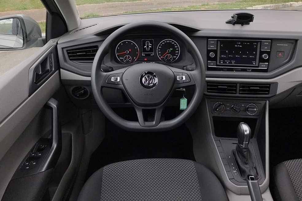 Volante não ajusta altura e profundidade (Foto: Diogo de Oliveira/Auto News Brasil) — Foto: Auto Esporte