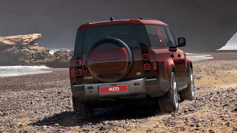 Land Rover Defender 130 faz 9,8 km/l na cidade e 11,1 km/l na estrada — Foto: Divulgação
