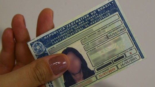 Conforme-se, companheiro da velha geração: dirigir não é prioridade para os jovens