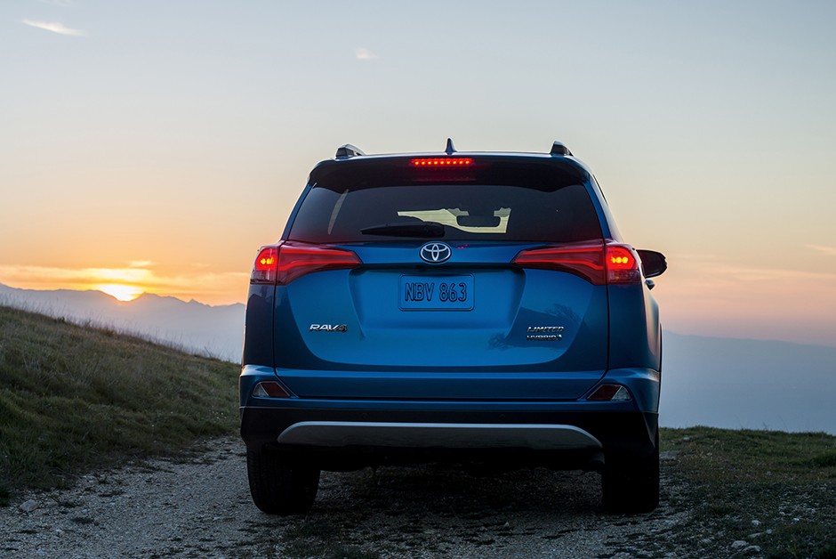 Toyota RAV4 2016