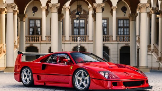 Ferrari F40 raríssima vai a leilão e preço pode chegar a R$ 48 milhões Ferrari F40 raríssima vai a leilão e preço pode chegar a R$ 48 milhões