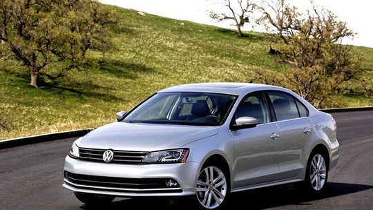 Recall: Volkswagen convoca 2.414 Jetta e Fusca no Brasil por falha no motor