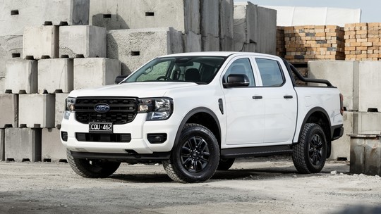 Ford Ranger Black: picape tem visual revelado e chega em breve no Brasil