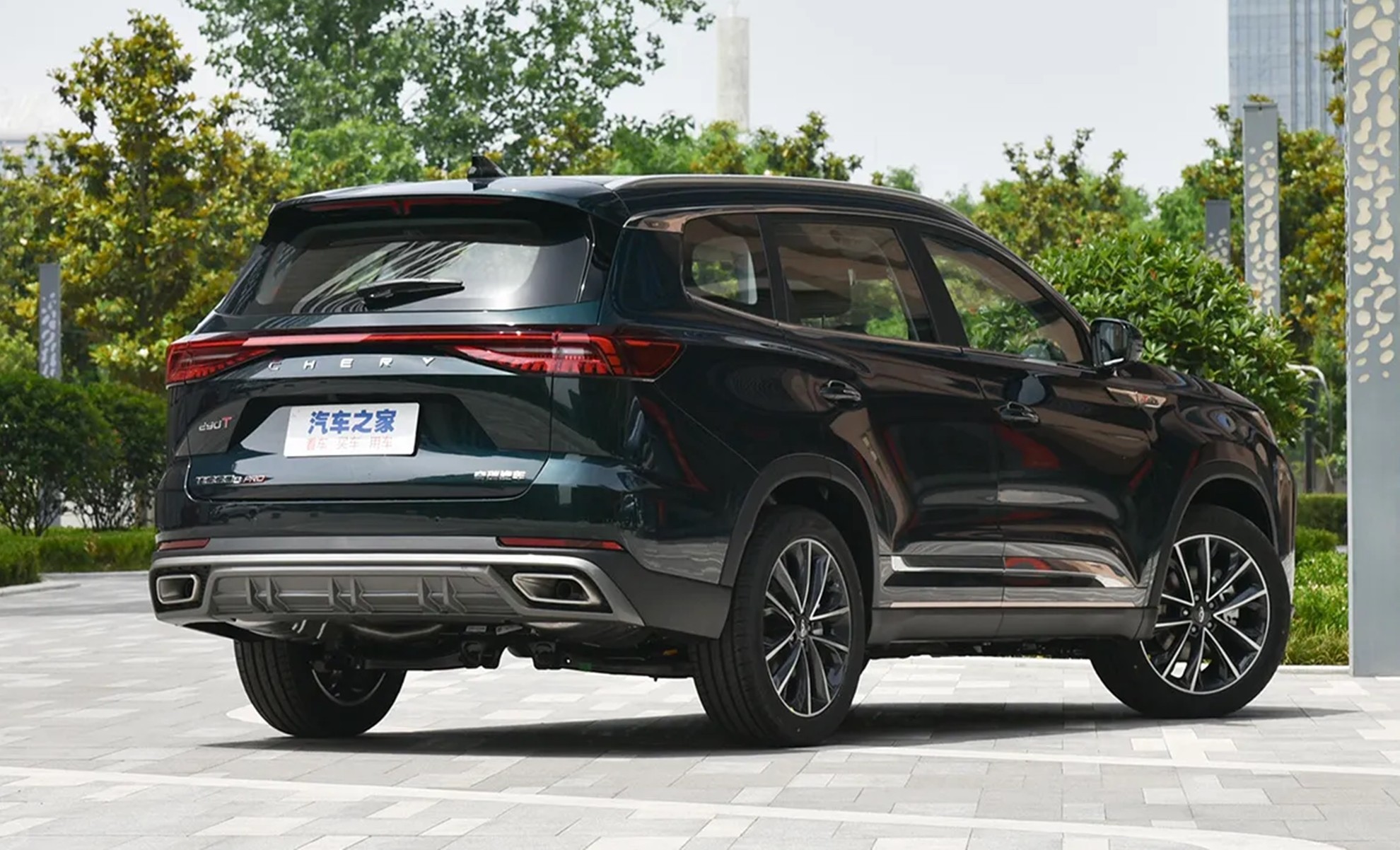 Caoa Chery Tiggo 8 híbrido nacional deve ser renovado pela metade; entenda